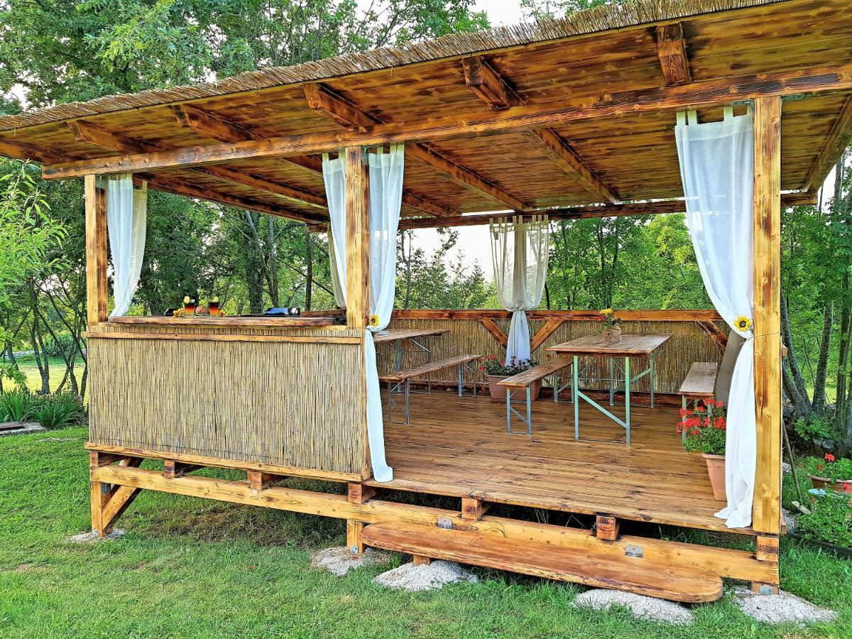 Robinson Accommodation Freedom Foli Zewnętrze zdjęcie